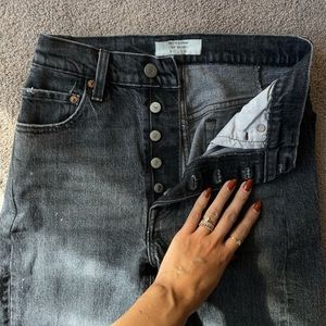 LEVI’S 501 skinny black jeans